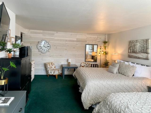 Moose Creek Lodge & Suites Cody Ruang foto