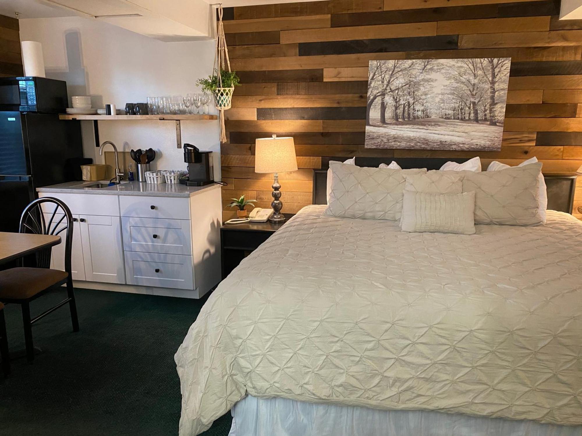 Moose Creek Lodge & Suites Cody Ruang foto